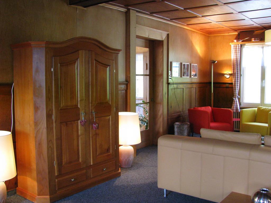 Zimmer & Z'Morgae Schoenenboden Wildhaus Quarto foto